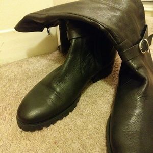 Leather Knee Boot